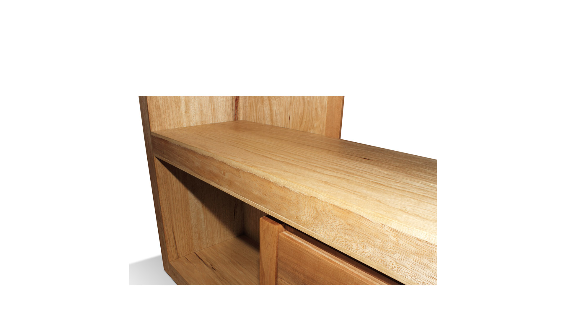 minimal classic shelving units