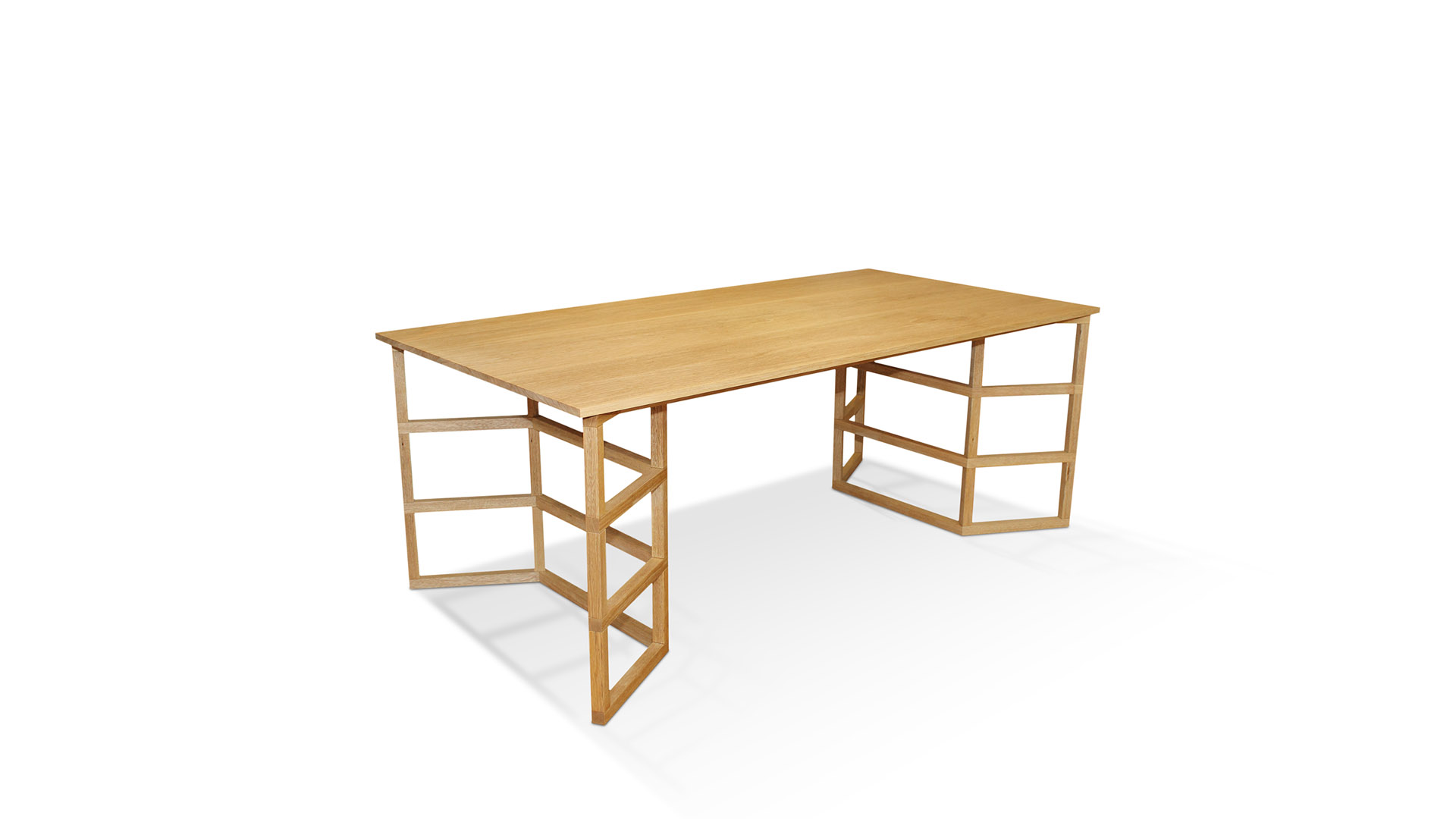 minimal classic dining tables