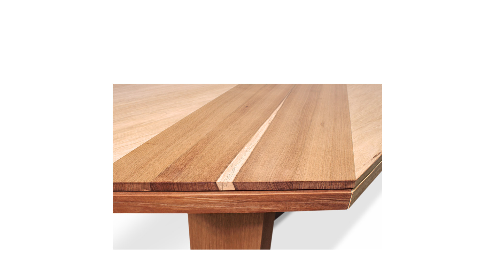 minimal classic dining tables