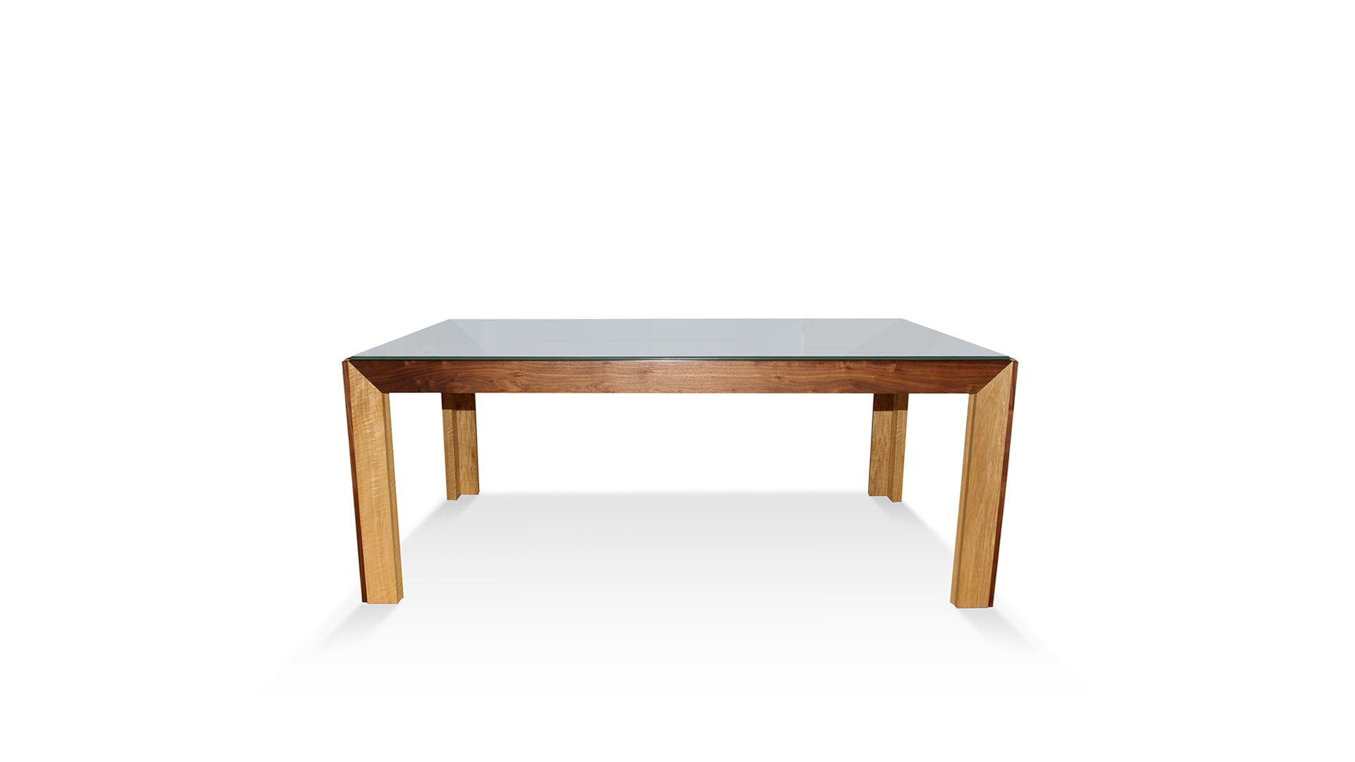 minimal classic dining tables
