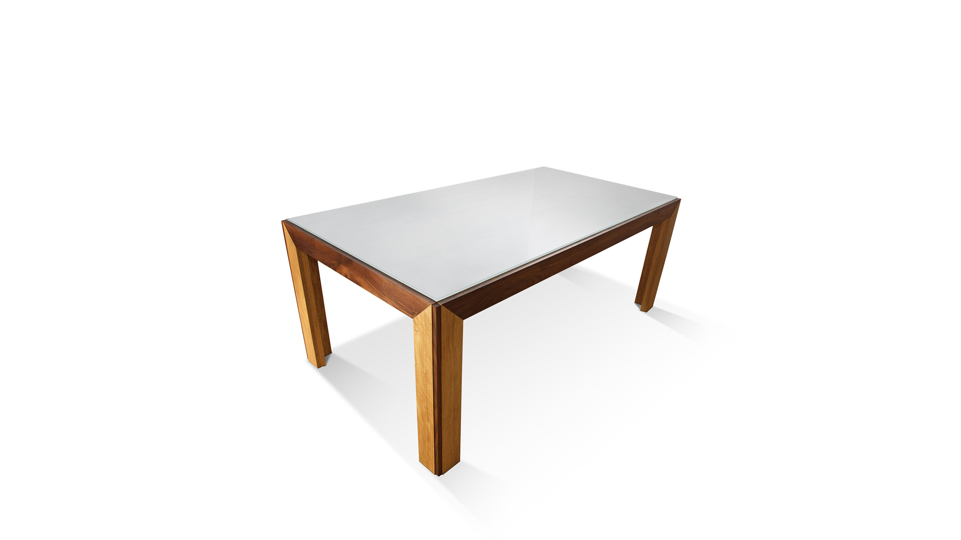 minimal classic dining tables