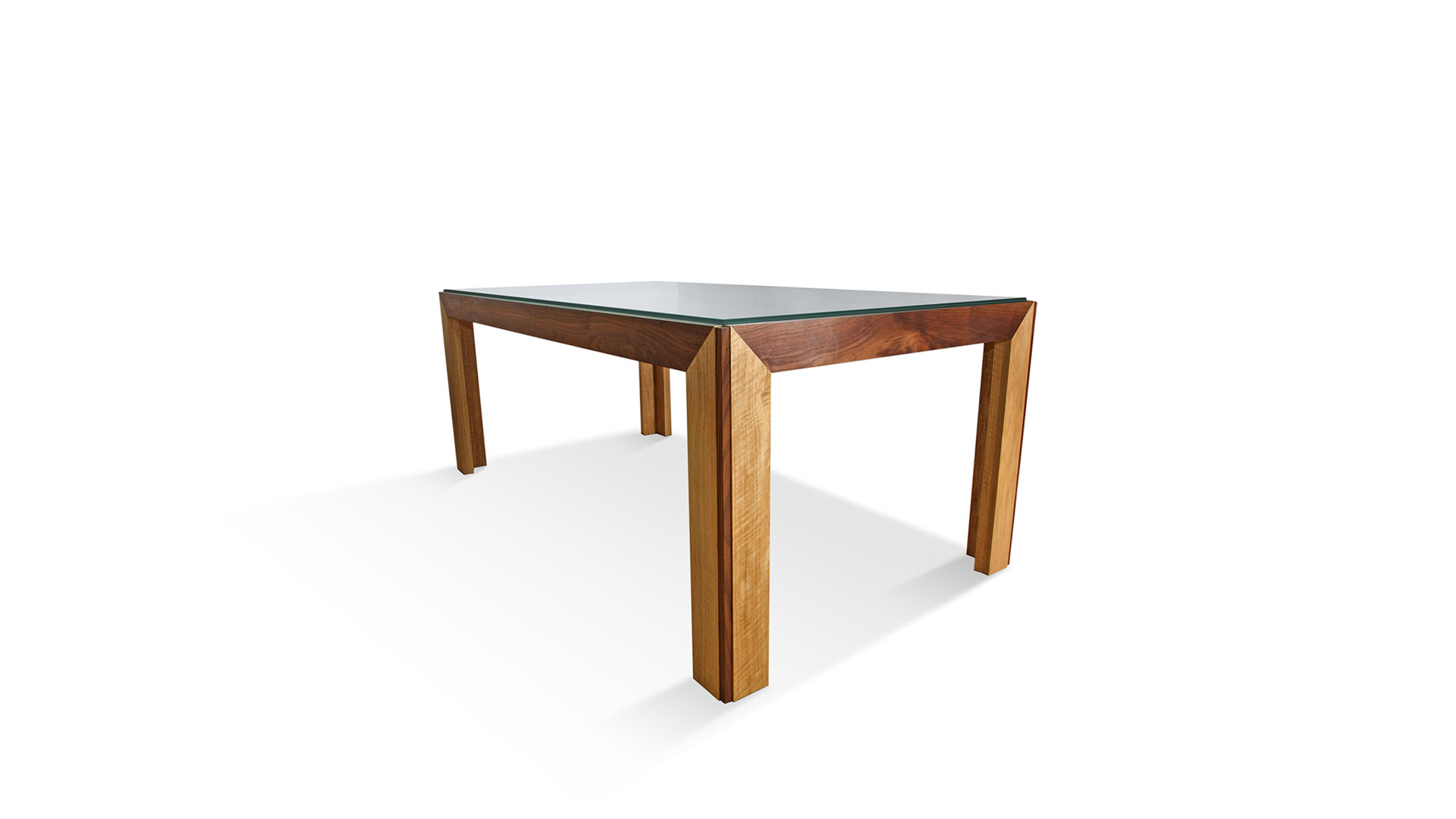 minimal classic dining tables