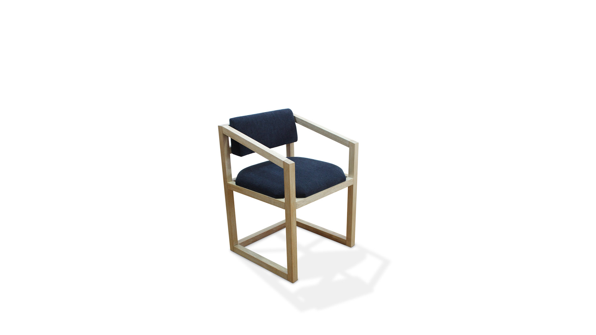 minimal classic chairs