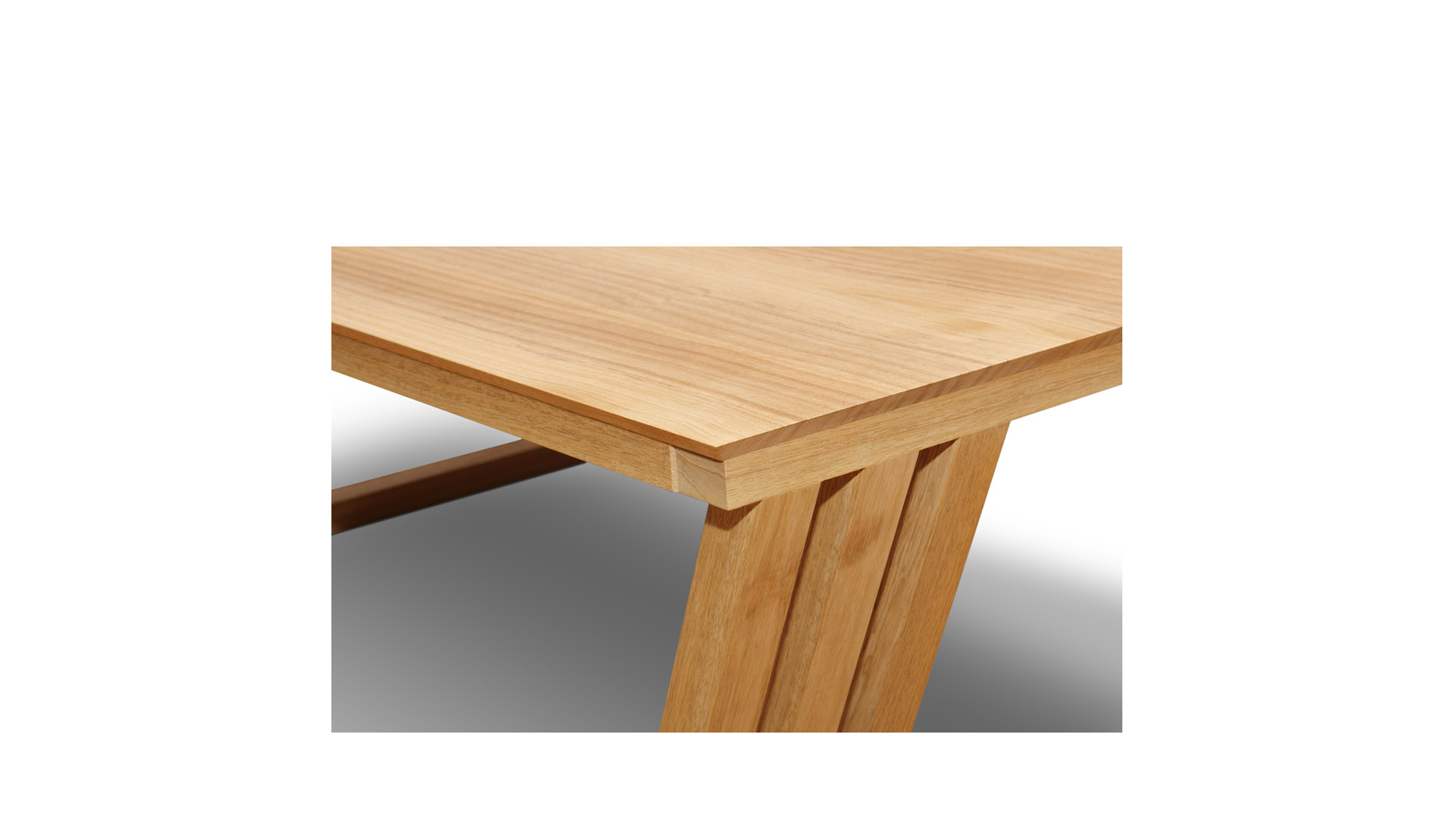 minimal classic coffee tables