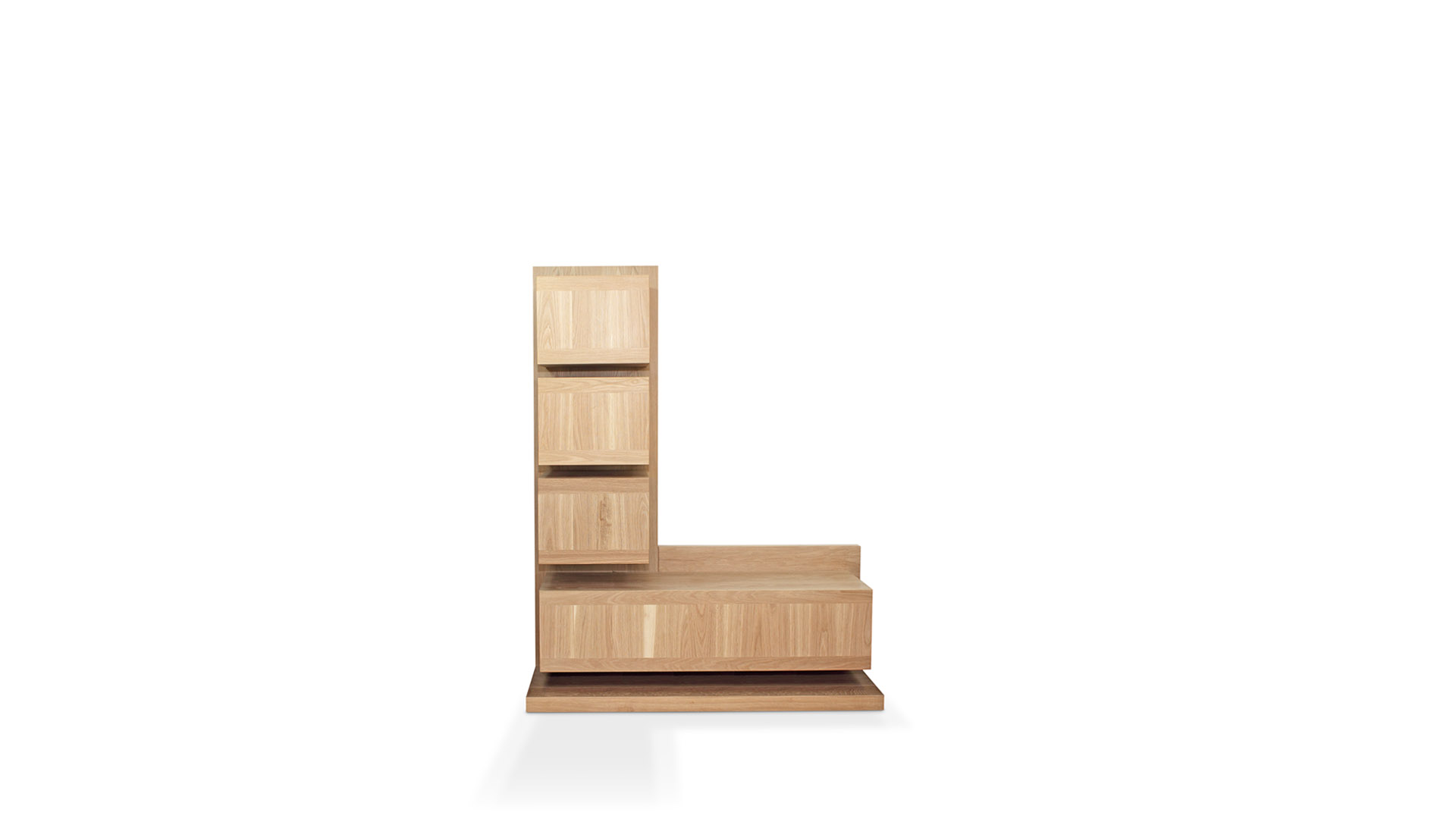 minimal classic shelving units
